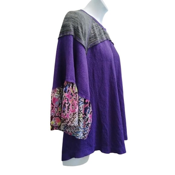Calessa Size XL Colorblock Raglan Sleeve Purple Blouse Patterned Bell Sleeves - Picture 3 of 7